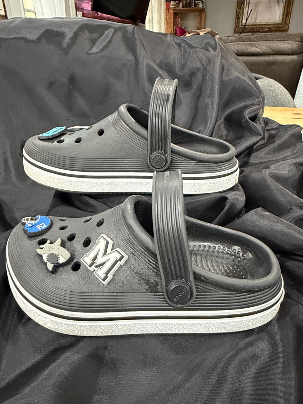 Crocs Kids Black Clog Shoes with Fun Charms Sz C 13 - Picture 5 of 7